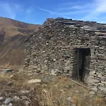 La Buneta 3*