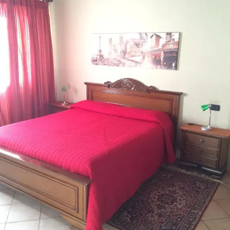 La Buneta Bed & Breakfast Macra