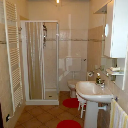Bed & Breakfast La Buneta Macra