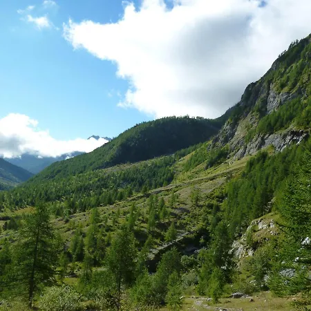 La Buneta Oda ve Kahvaltı Macra